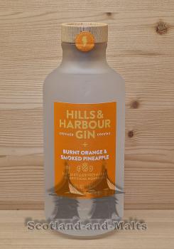 Hills and Harbour DISTILLED GIN COCKTAIL - Scottish Gin with Burnt Orange and Smoked Pineapple mit 40,0% - Gin mit flambierten Orangen und geräucherter Ananas